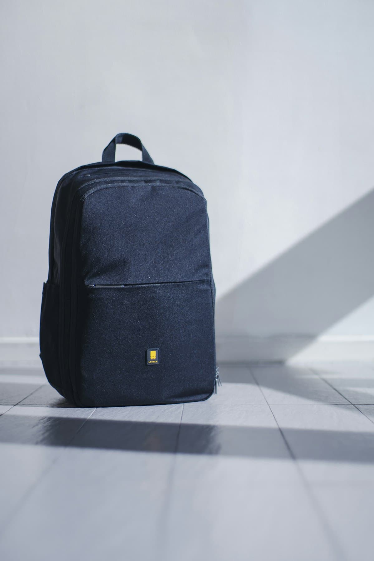 Tas ransel hitam